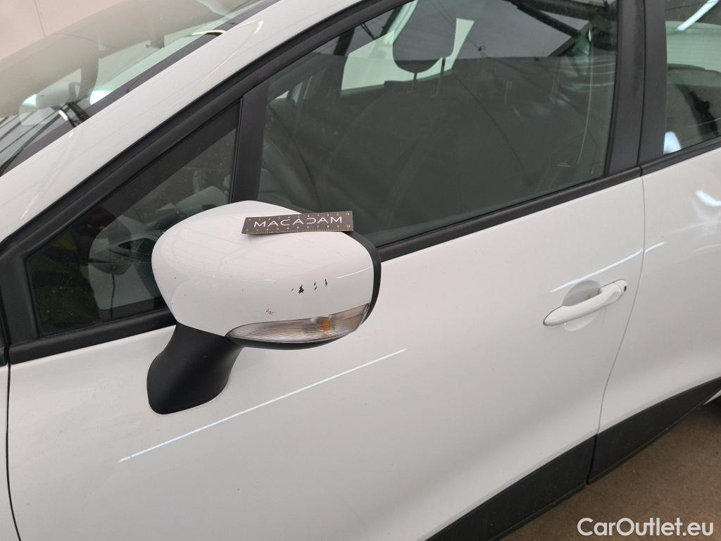  Renault  Clio  IV Air MediaNav 1.5 dCi 90CV BVM5 E6 #13