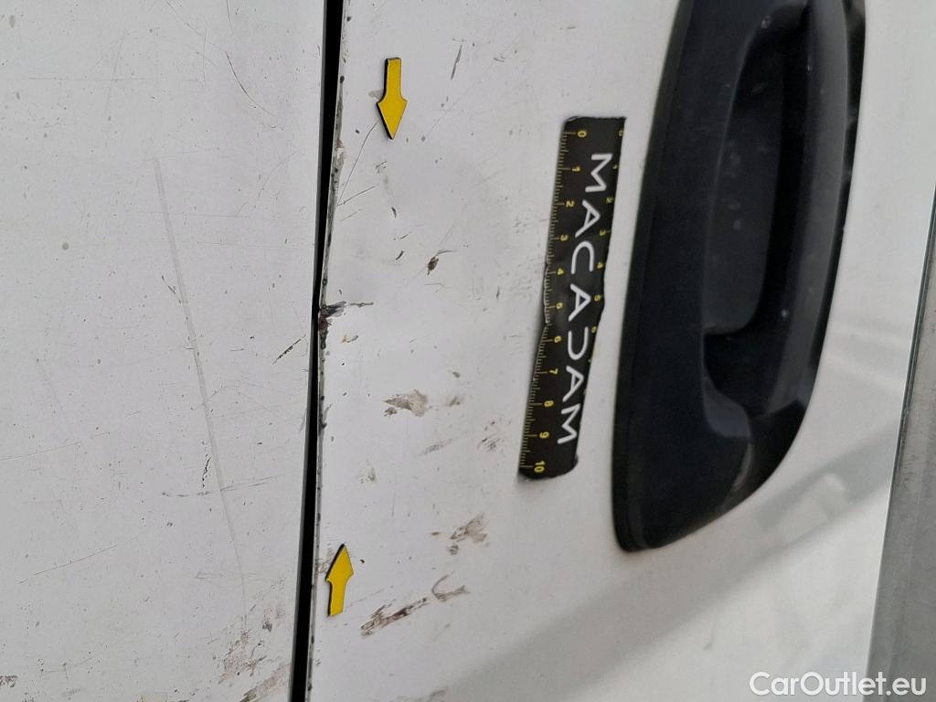 Peugeot  Boxer PEUGEOT  VU 4p Fourgon 2.0 BLUEHDI 110 PREMIUM 333 L1H1 #29