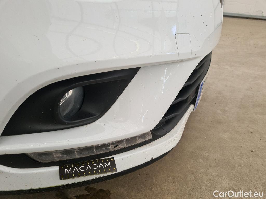  Renault  Clio  IV Air MediaNav 1.5 dCi 90CV BVM5 E6 #4