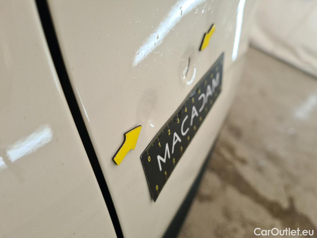  Renault  Captur  Business 0.9 TCe 90CV BVM5 E6 #3
