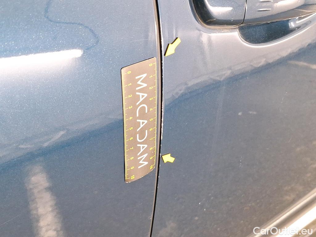  Peugeot  3008  GT 1.5 HDi 130CV BVA8 E6d #43