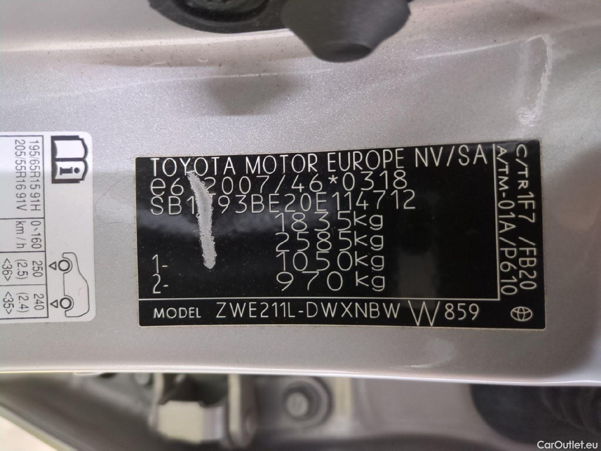  Toyota  Corolla TOYOTA  Touring Sports / 2018 / 5P / Break Hybride 122h Dynamic Business #1