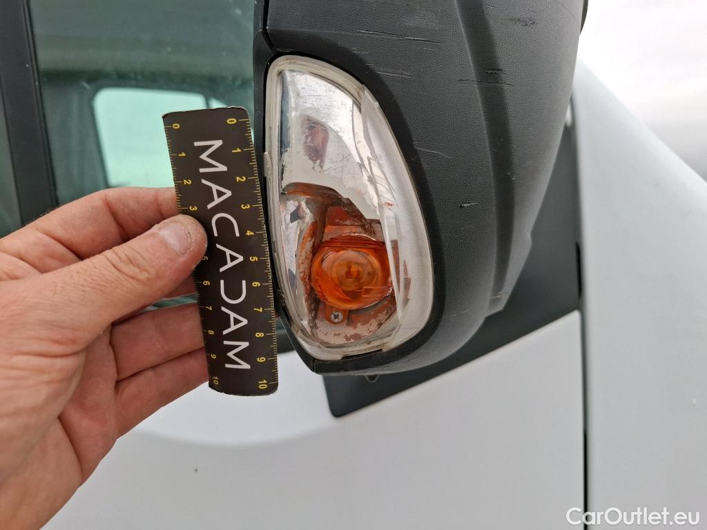  Renault  Master RENAULT  VU 4p Fourgon FG GCf Trac F3500 L2H2 Energy dCi 145 E6 #47