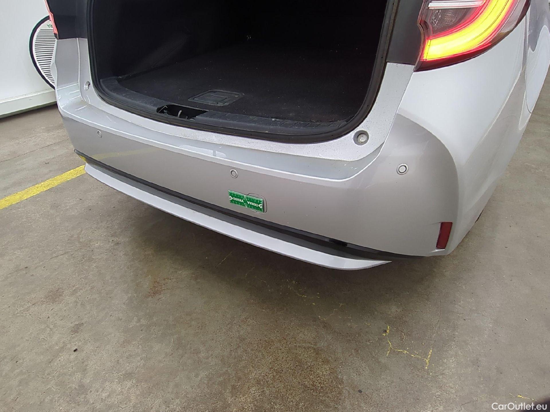  Toyota  Corolla TOYOTA  Touring Sports / 2018 / 5P / Break Hybride 122h Dynamic Business #18