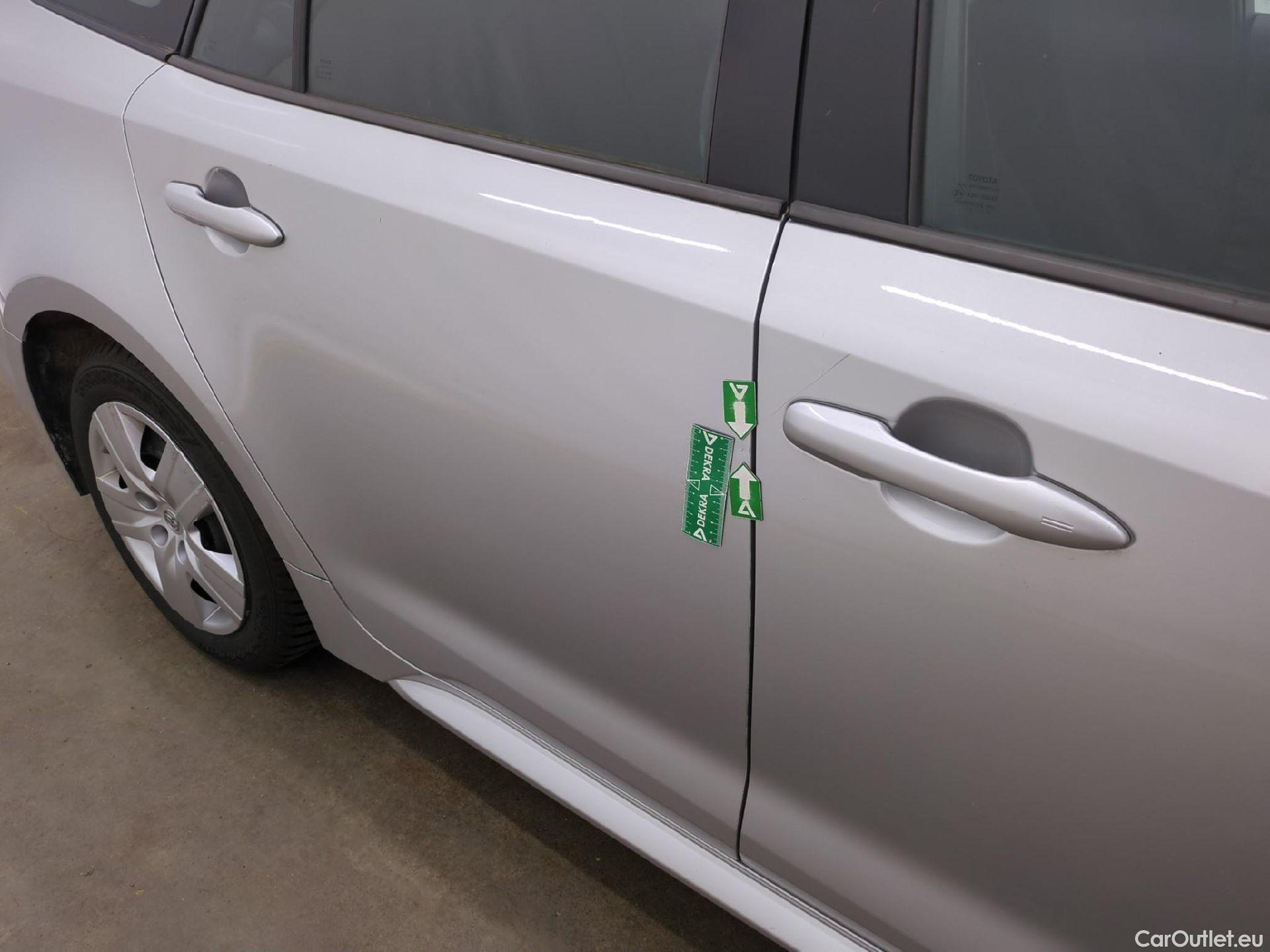  Toyota  Corolla TOYOTA  Touring Sports / 2018 / 5P / Break Hybride 122h Dynamic Business #27