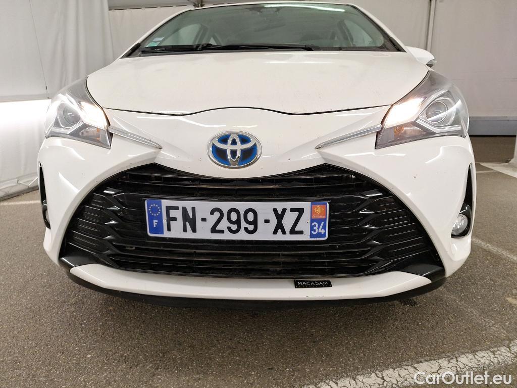  Toyota  Yaris TOYOTA  Hybride / 2017 / 5P / Berline 1.5 VVT-I HYBRID France Business #1