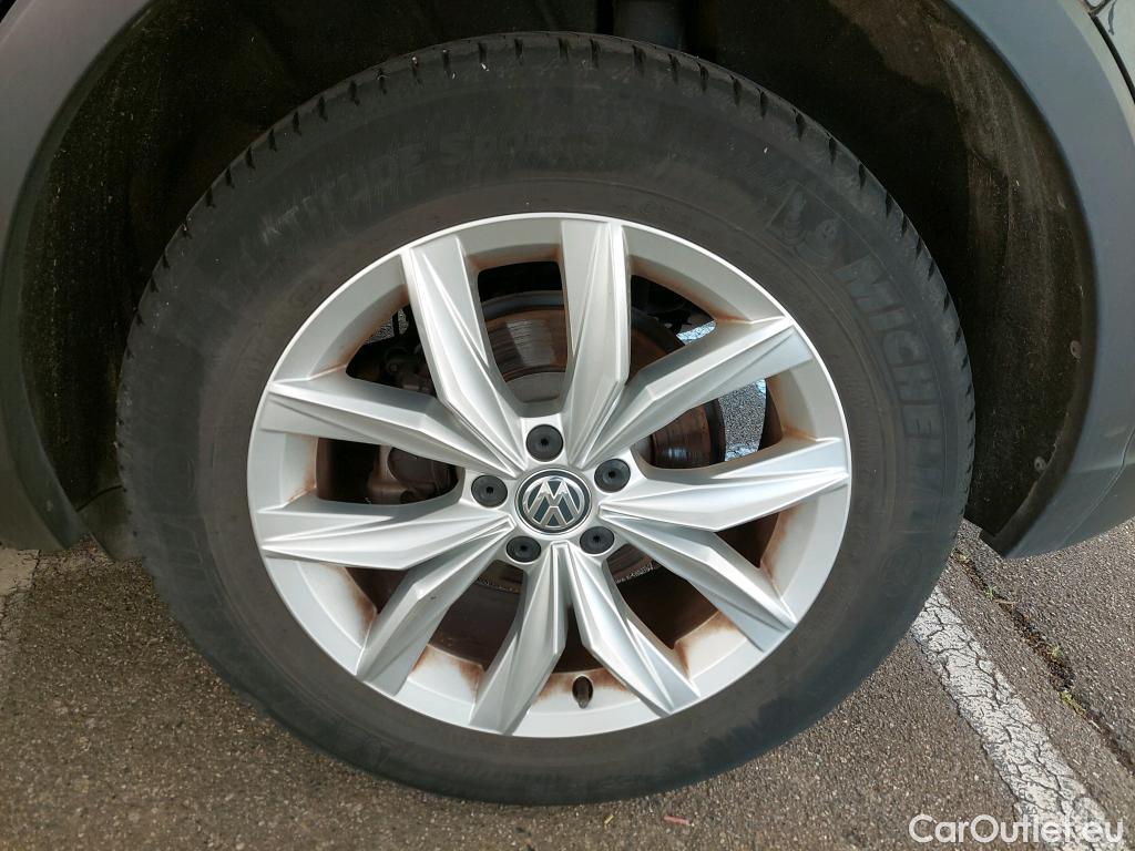  Volkswagen  Tiguan VOLKSWAGEN  5p SUV 1.5 TSI 150 EVO DSG7 Carat #9