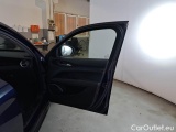  Alfa Romeo   STELVIO ALFA ROMEO / 2017 / 5P / SUV 2.2 TURBO DIESEL 160CV BUSINESS AT8 RWD #103