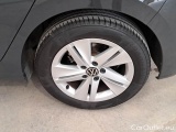  Volkswagen  Golf  VOLKSWAGEN / 2019 / 5P / BERLINA 1.5 ETSI EVO ACT 96KW LIFE DSG #19
