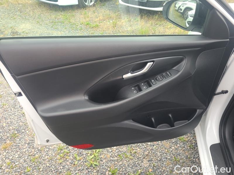  Hyundai  i30   cw (PD)(2017->)  kom.1.5T-GDI N Line 5d #15