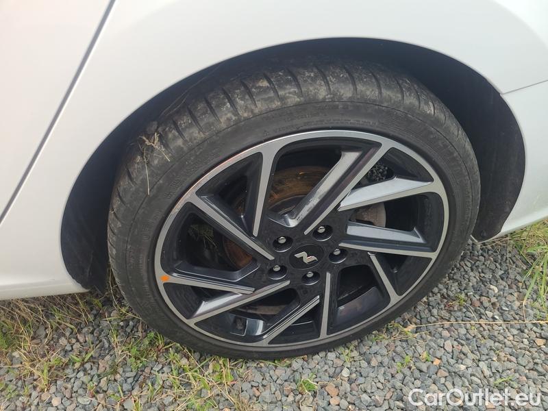  Hyundai  i30   cw (PD)(2017->)  kom.1.5T-GDI N Line 5d #17