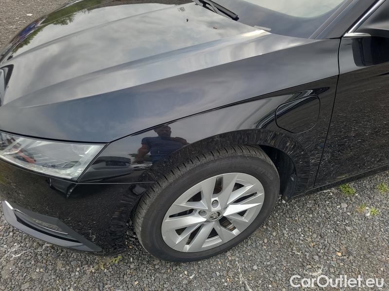  Skoda  Octavia  Combi (NX3)(2020) Oct.Com.1.4TSI 150 Style AT #2
