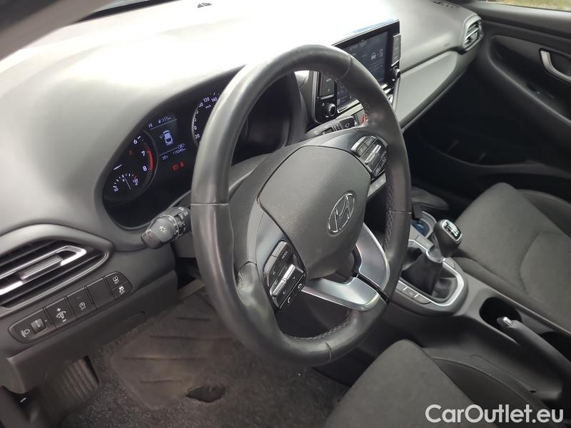  Hyundai  i30  Fastback (2018 ->)  FB 1.5TGDI 118 Smart #11