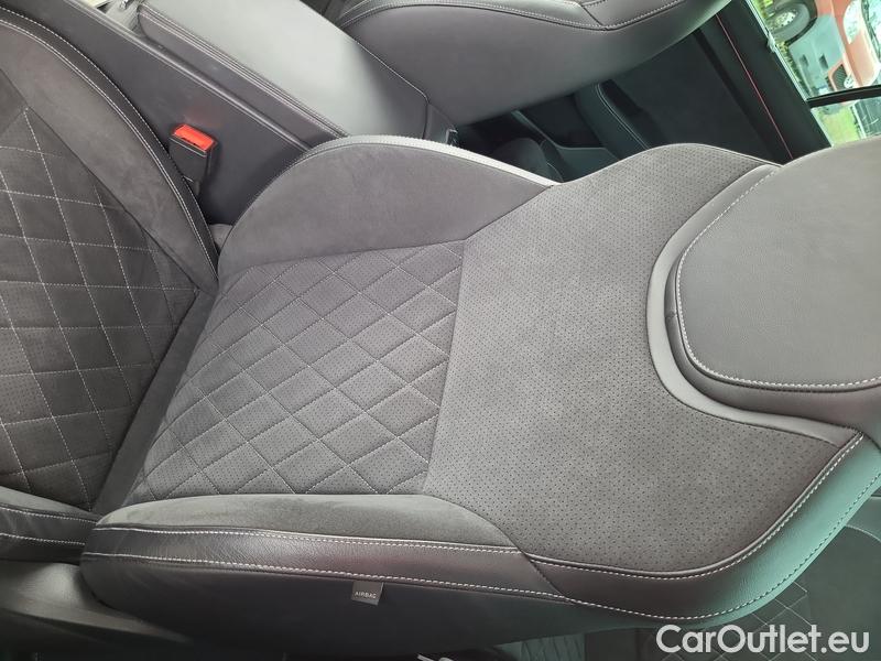  Skoda  Superb  Combi (3T5)(2010) Su.c.2.0TDI 147 4x4 SptL.Aut #9