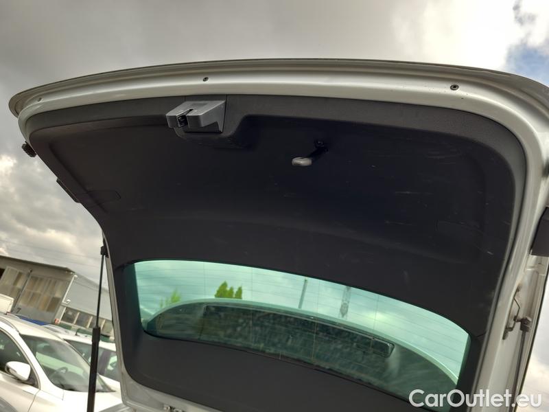  Skoda  Octavia  Combi (NX3)(2020) Oct.Combi 1.5TSI 110 Style #6