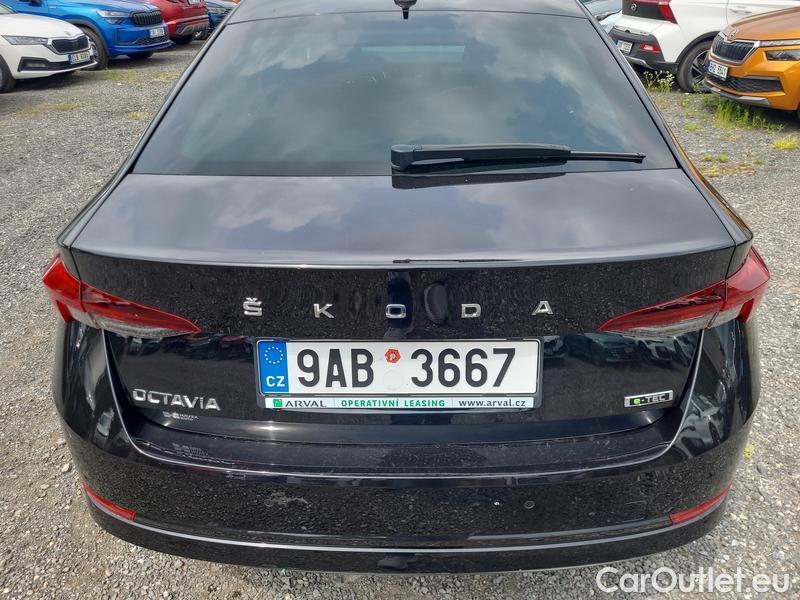  Skoda  Octavia  Lim. (NX3)(2020)  1.5e-TEC 110 Style AT #15