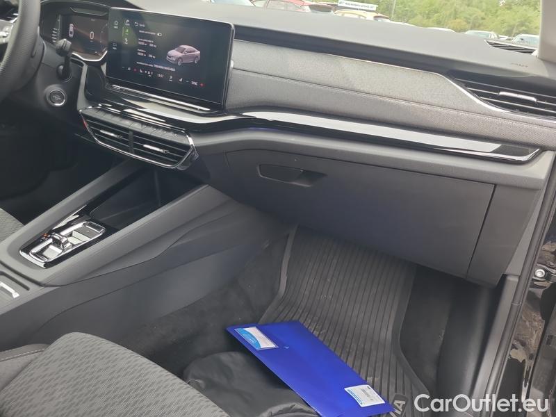  Skoda  Octavia  Lim. (NX3)(2020)  1.5e-TEC 110 Style AT #22