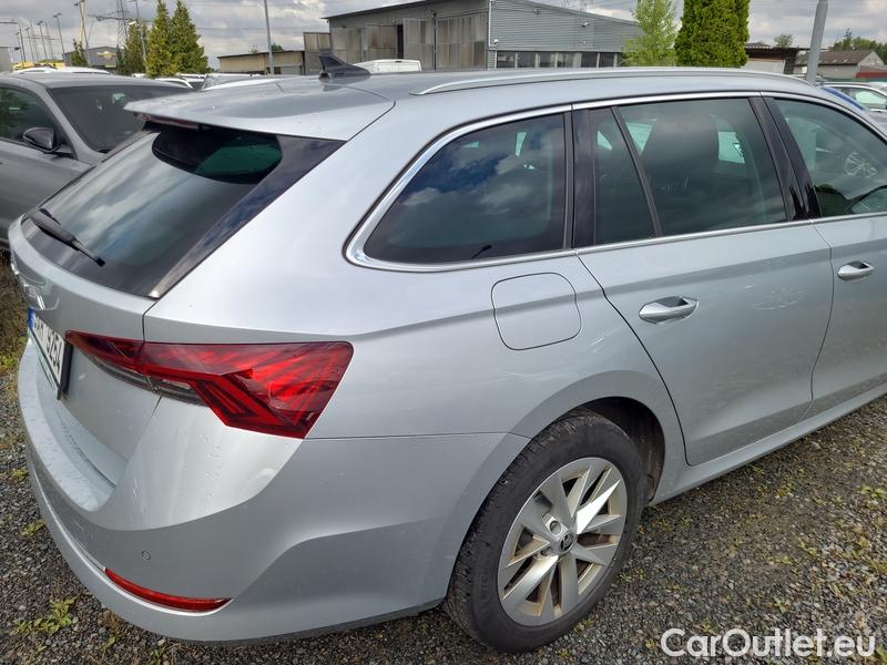  Skoda  Octavia  Combi (NX3)(2020) Oct.Combi 1.5TSI 110 Style #10