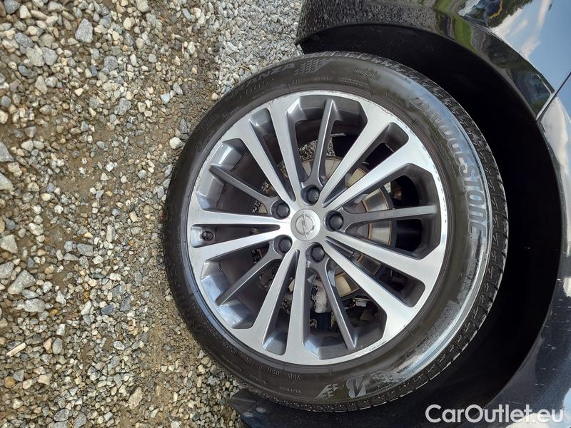  Opel  Insignia  (2008) Ins.GS 1.5T 122 Innovation AT #18