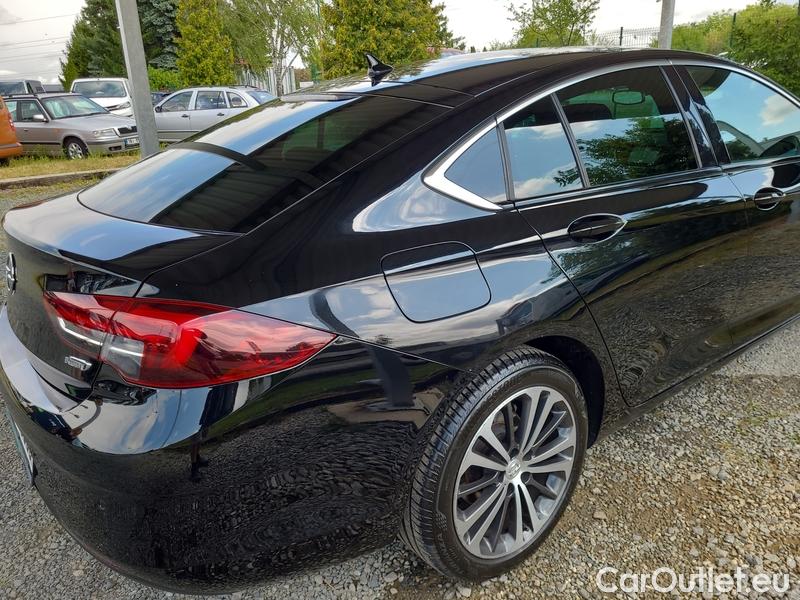  Opel  Insignia  (2008) Ins.GS 1.5T 122 Innovation AT #17