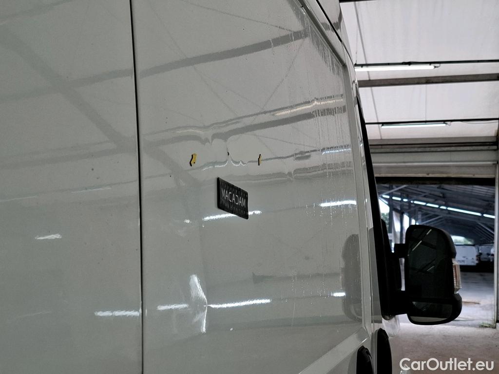  Peugeot  Boxer PEUGEOT  VU 4p Fourgon 2.0 BLUEHDI 110 PREMIUM 330 L1H2 #25