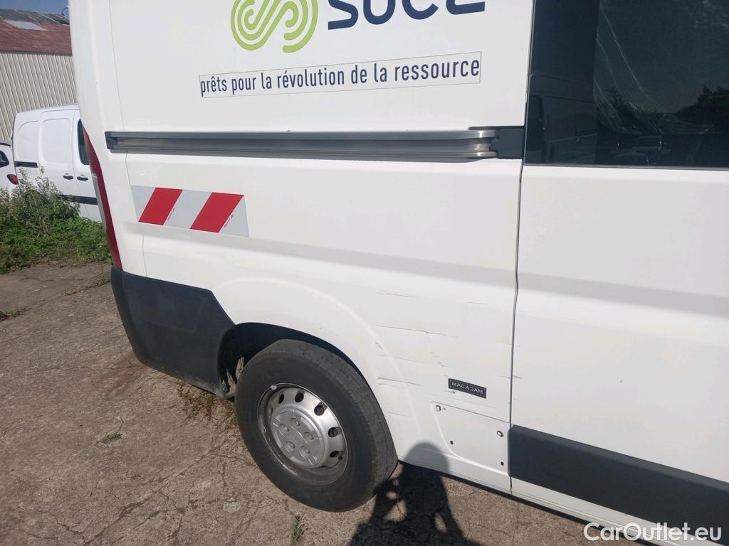  Citroen  Jumper CITROEN  VU 4p Fourgon 35 L2H2 BlueHDi 130 S&S BVM6 Club #17