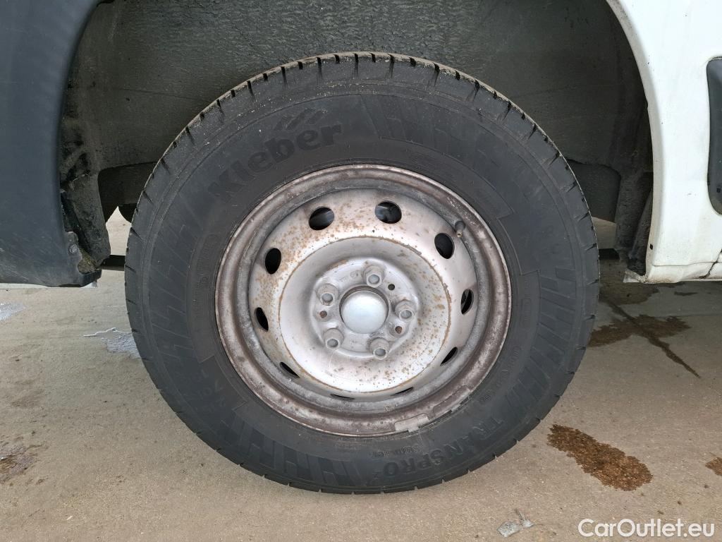  Peugeot  Boxer PEUGEOT  VU 4p Fourgon 2.0 BLUEHDI 110 PREMIUM 330 L1H2 #37
