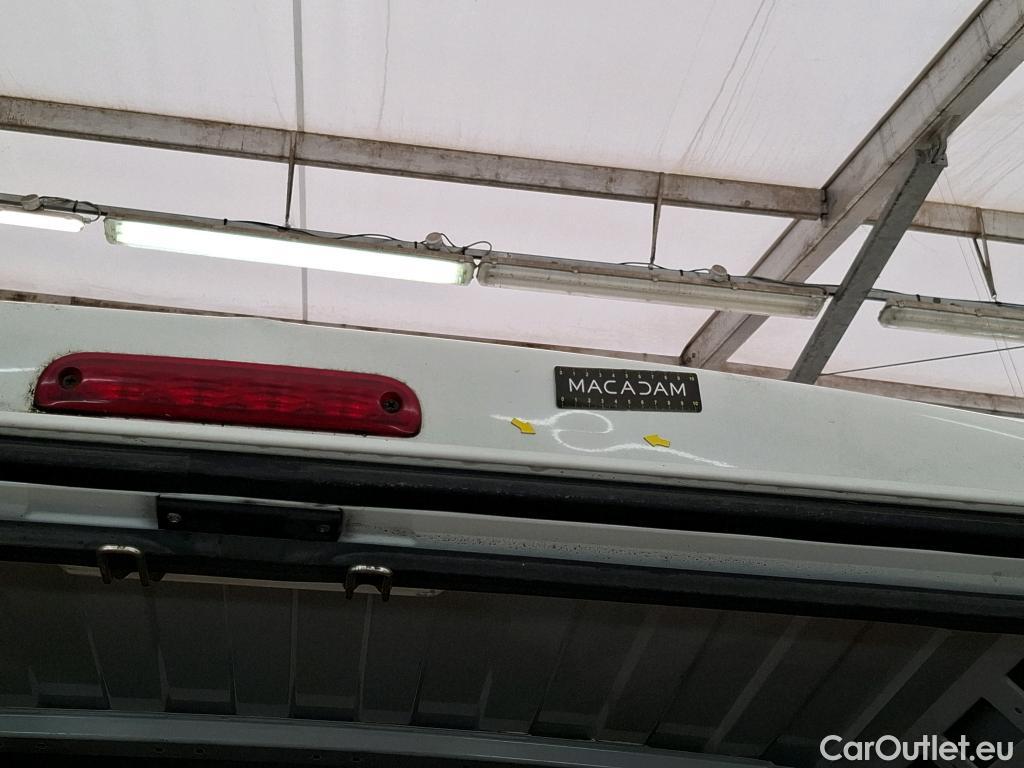  Peugeot  Boxer PEUGEOT  VU 4p Fourgon 2.0 BLUEHDI 110 PREMIUM 330 L1H2 #21