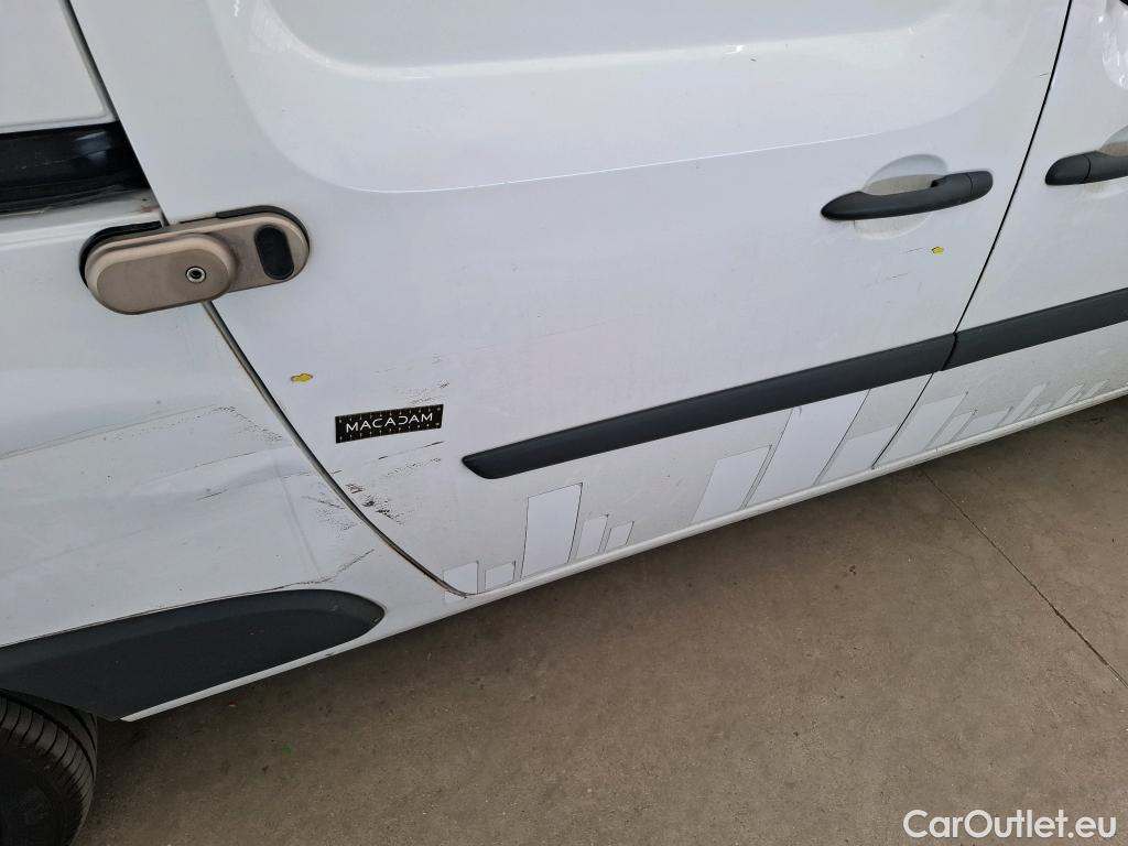  Renault  Kangoo  II Express Maxi Grand Confort 1.5 dCi 95CV BVM6 E6dT #21