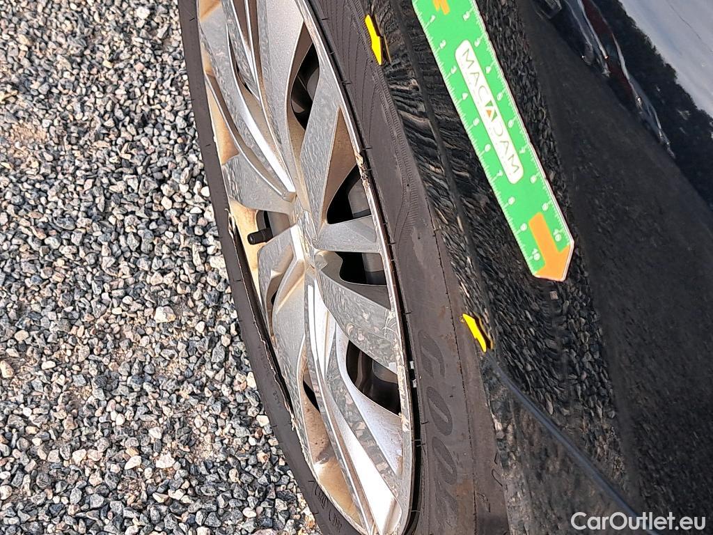  Peugeot  208  Premium 1.5 HDi 100CV BVM6 E6d #3