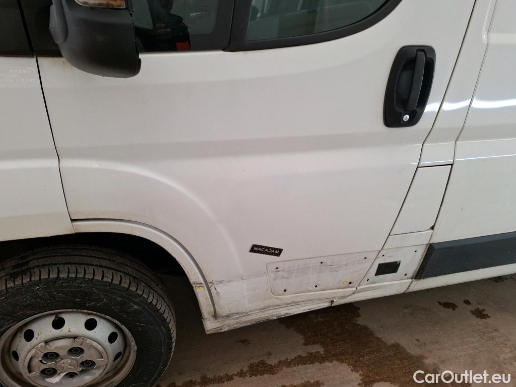  Peugeot  Boxer PEUGEOT  VU 4p Fourgon 2.0 BLUEHDI 110 PREMIUM 330 L1H2 #1