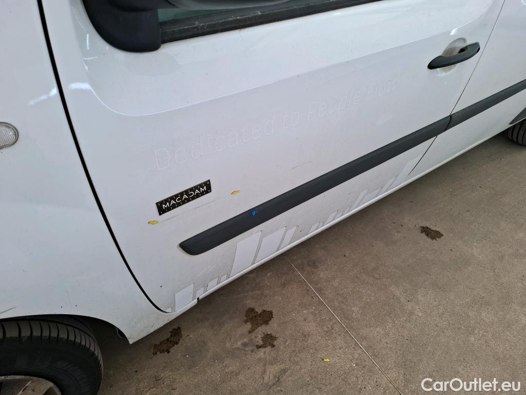  Renault  Kangoo  II Express Maxi Grand Confort 1.5 dCi 95CV BVM6 E6dT #63