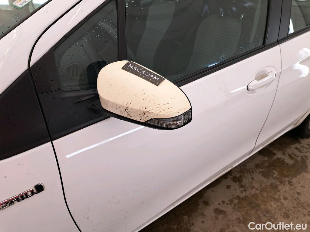  Toyota  Yaris TOYOTA  Hybride Affaires / 2017 / 5P / Berline 1.5 VVT-I HYBRID AUTO France Business Af #40