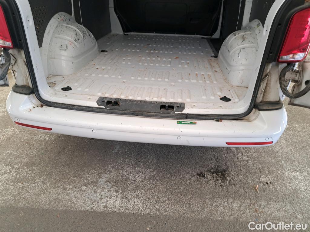  Volkswagen  Transporter VOLKSWAGEN  / 2019 / 4P / Fourgon tôlé 2.0 TDi 150 L1H1 Business Line Plus #12