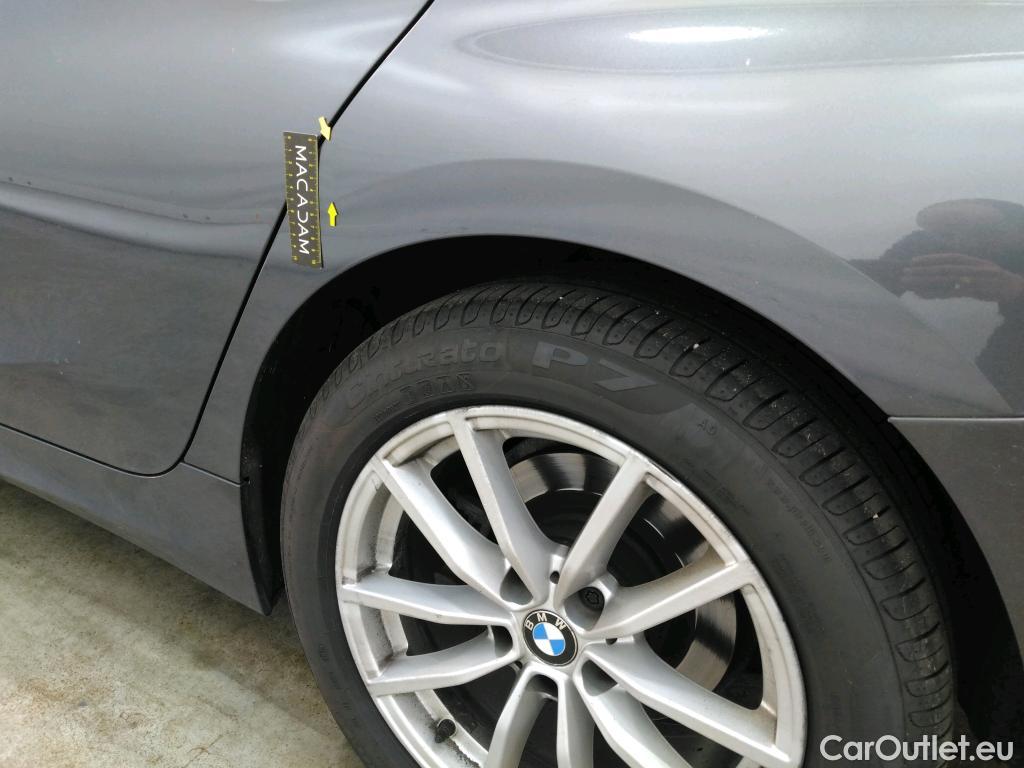  Bmw  Serie 3 BMW Série 3 Touring / 2019 / 5P / Break 320d xDrive 190ch Business Design BVA8 #1