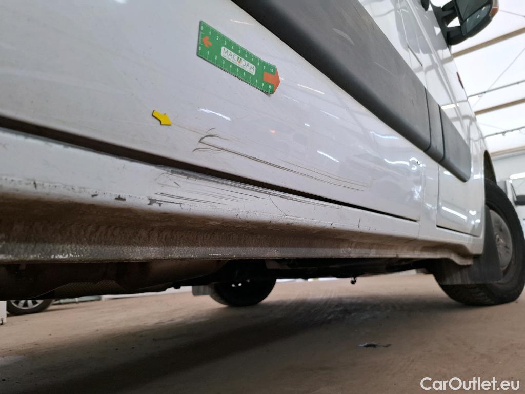  Renault  Master Renault V.I.  VU 4p Fourgon 2.3 125.35 FG L4H2 GC P-MJ #7