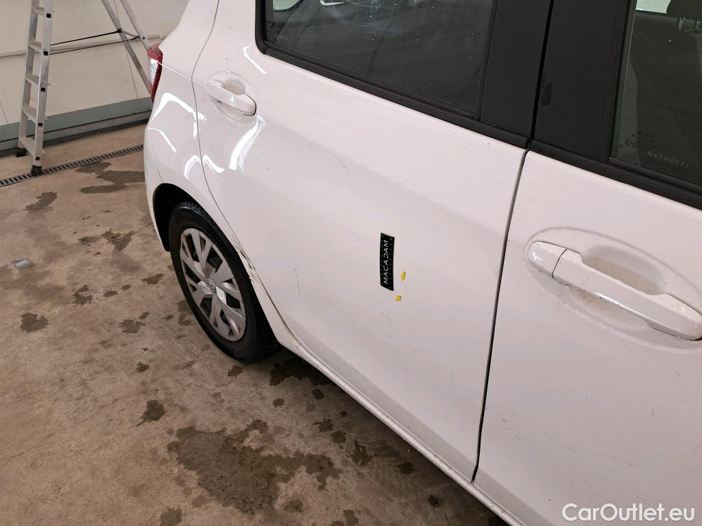  Toyota  Yaris TOYOTA  Hybride Affaires / 2017 / 5P / Berline 1.5 VVT-I HYBRID AUTO France Business Af #28