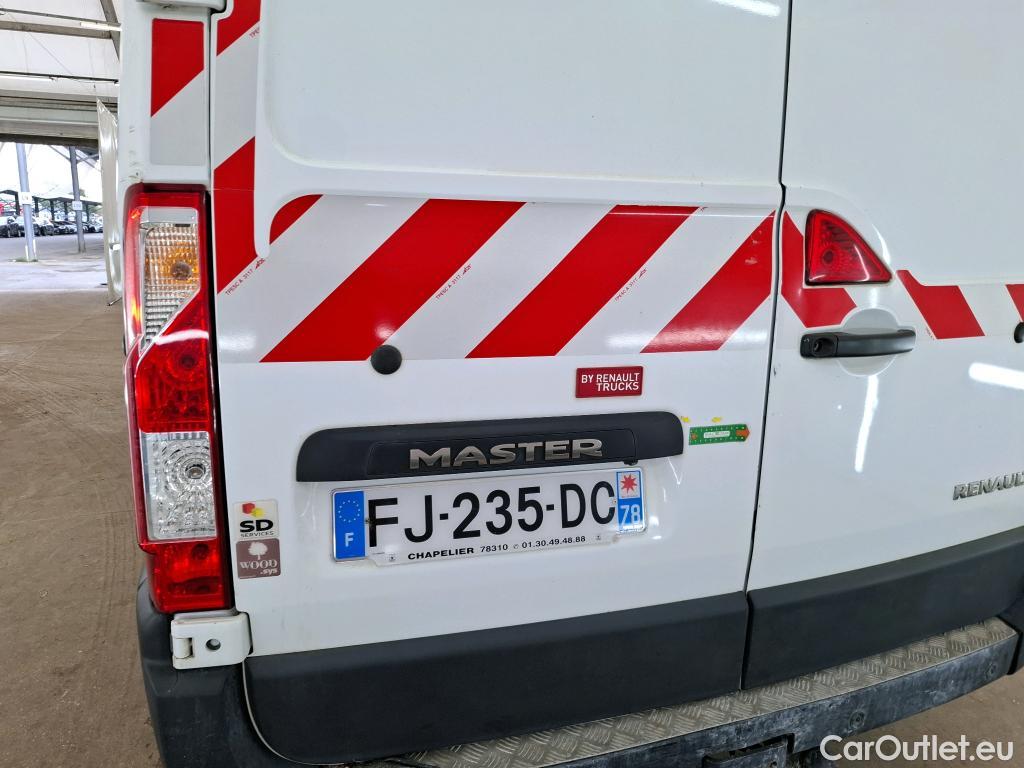  Renault  Master Renault V.I.  VU 4p Fourgon 2.3 125.35 FG L4H2 GC P-MJ #35