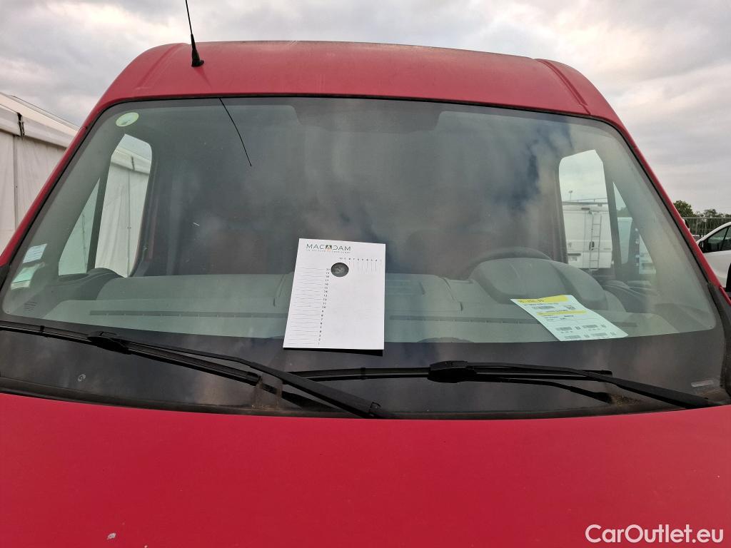  Renault  Master RENAULT  VU 4p Fourgon GC F3500 L3H2 dCi 125 #40