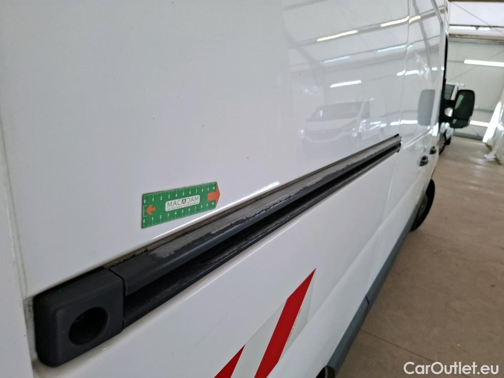 Renault  Master Renault V.I.  VU 4p Fourgon 2.3 125.35 FG L4H2 GC P-MJ #29