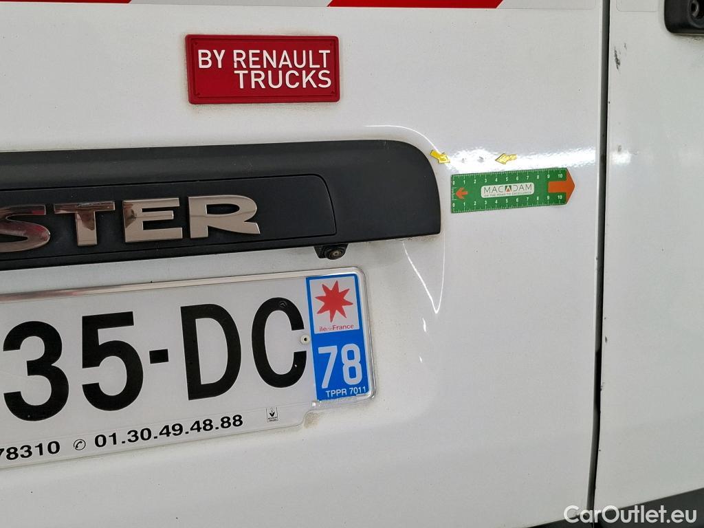  Renault  Master Renault V.I.  VU 4p Fourgon 2.3 125.35 FG L4H2 GC P-MJ #36