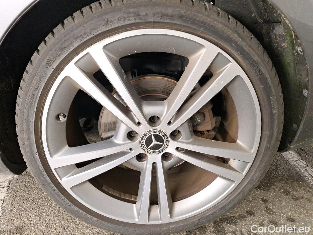  Mercedes  CLA-Klasse MERCEDES-BENZ CLA Shooting Brake / 2019 / 5P / Break CLA 180 d Business Line BA7 #45