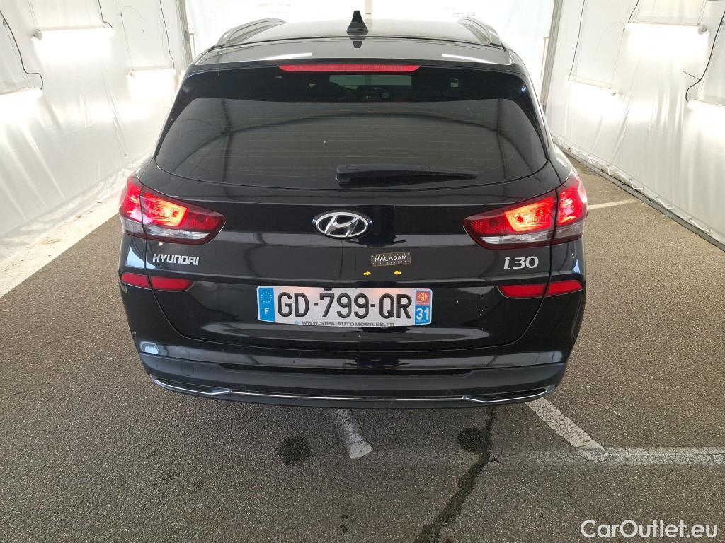  Hyundai  i30  cw Business 1.6 CRDi 115CV BVA7 E6d #13