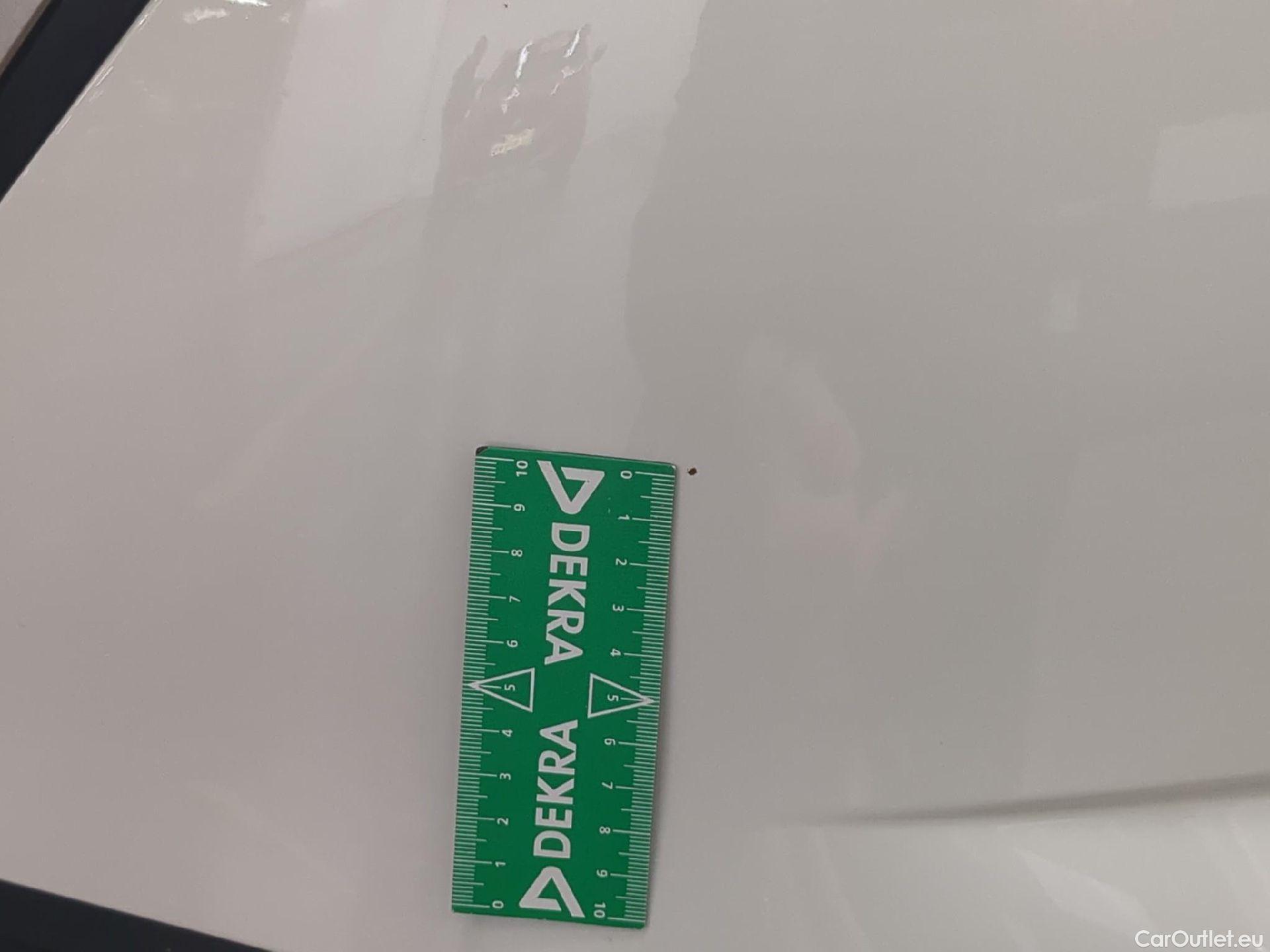  Nissan  Qashqai NISSAN  / 2021 / 5P / Crossover 1.3 MHEV 158ch Xtronic N-Connecta #8