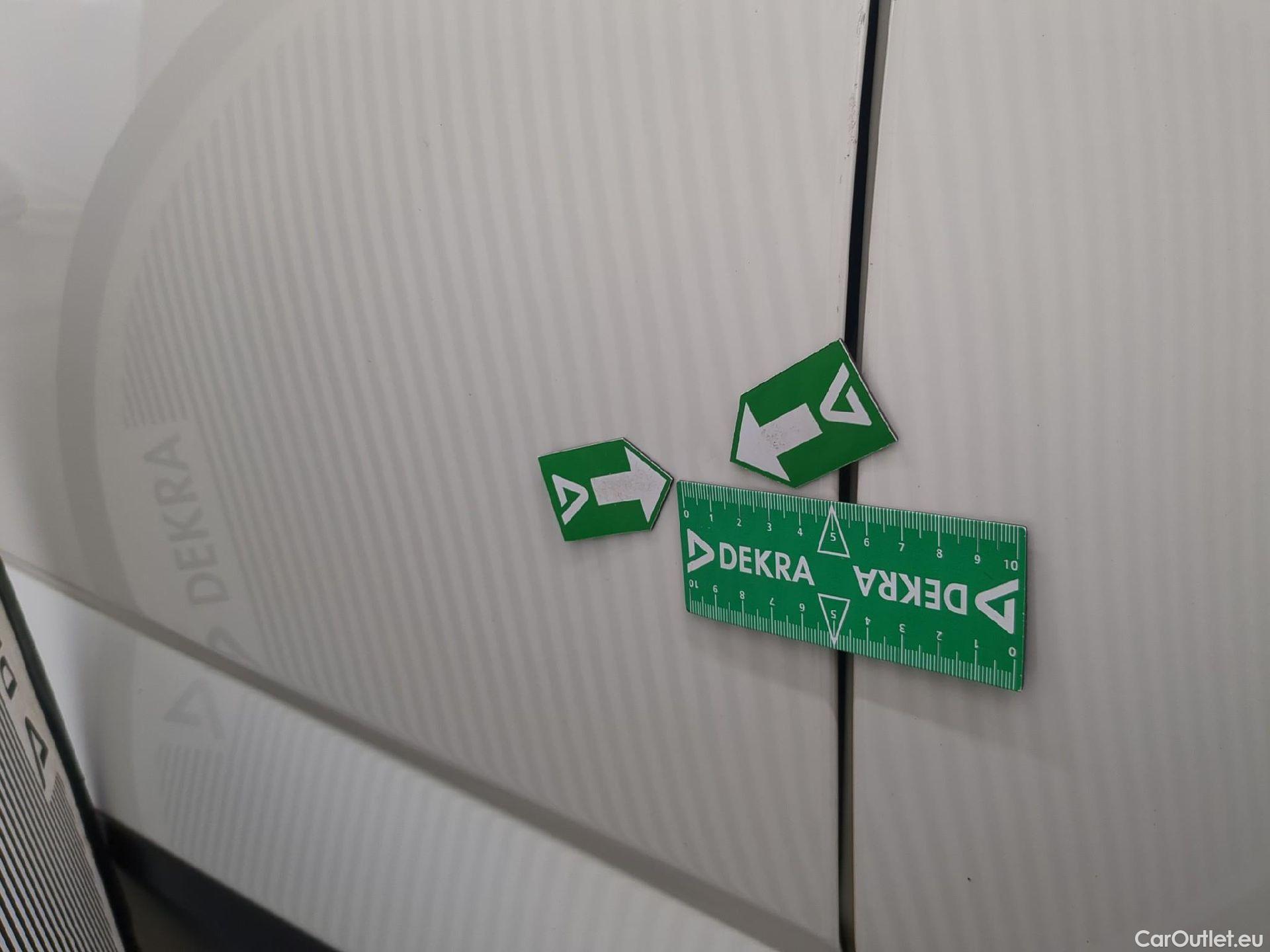  Nissan  Qashqai NISSAN  / 2021 / 5P / Crossover 1.3 MHEV 158ch Xtronic N-Connecta #12