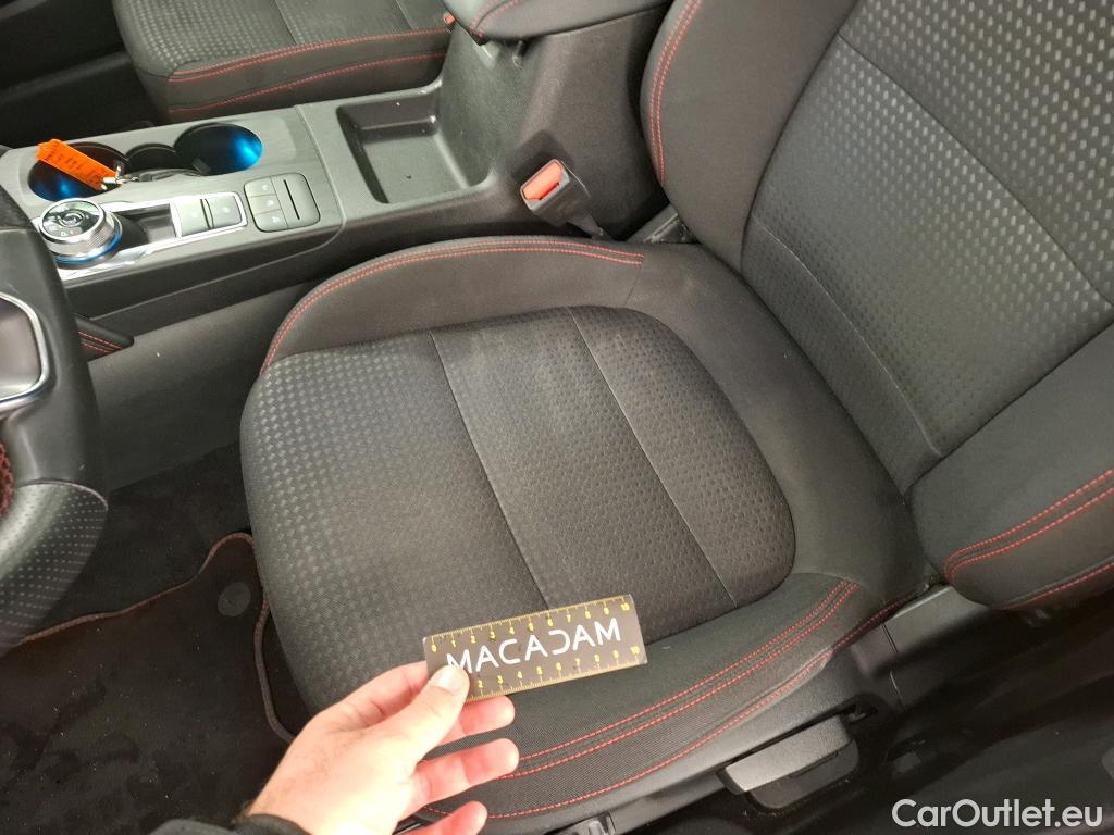  Ford  Kuga FORD  / 2019 / 5P / SUV 2.5 190 hybrid Flexifuel Pshift ST-Line #18