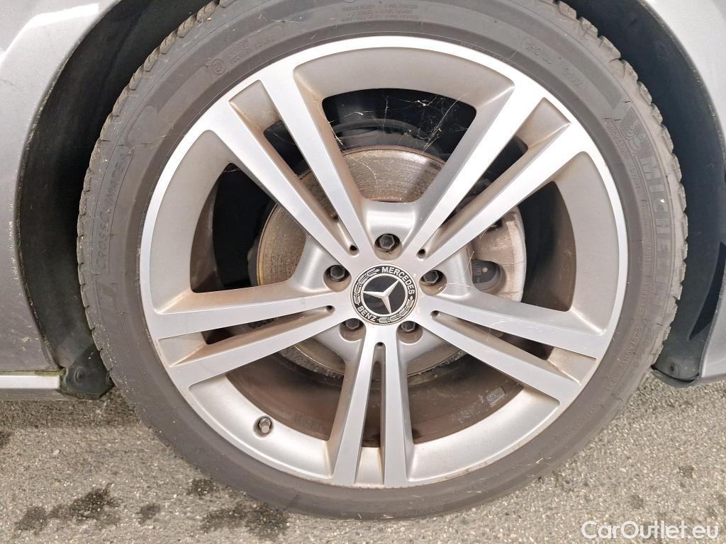  Mercedes  CLA-Klasse MERCEDES-BENZ CLA Shooting Brake / 2019 / 5P / Break CLA 180 d Business Line BA7 #15