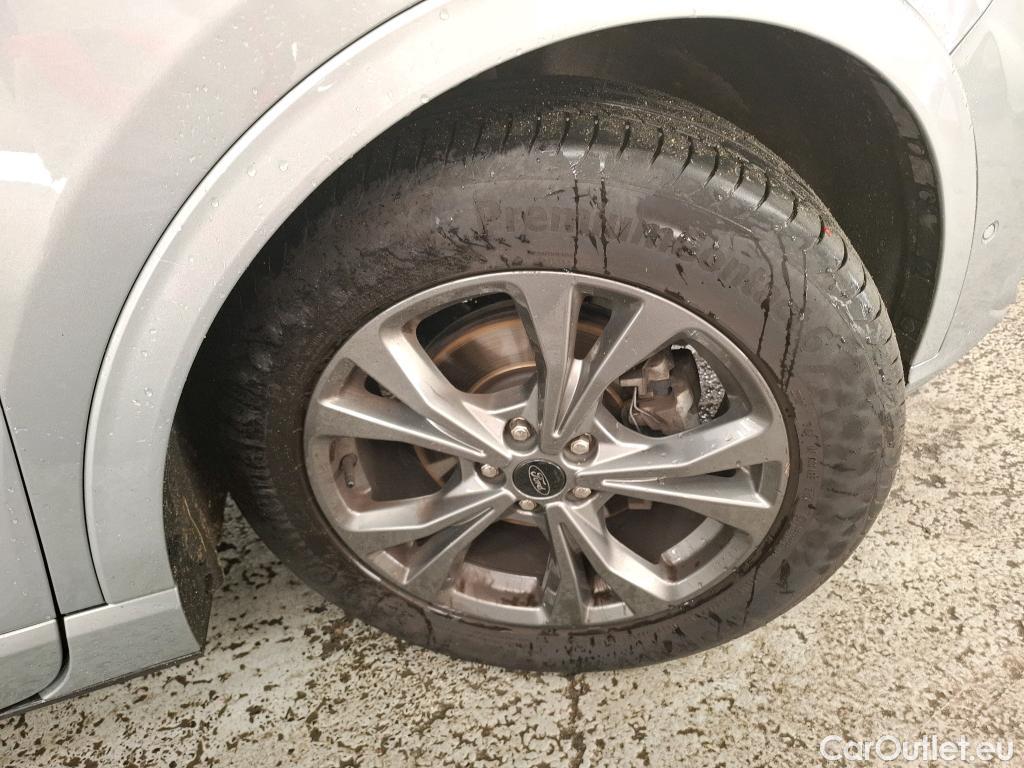  Ford  Kuga FORD  / 2019 / 5P / SUV 2.5 190 hybrid Flexifuel Pshift ST-Line #1