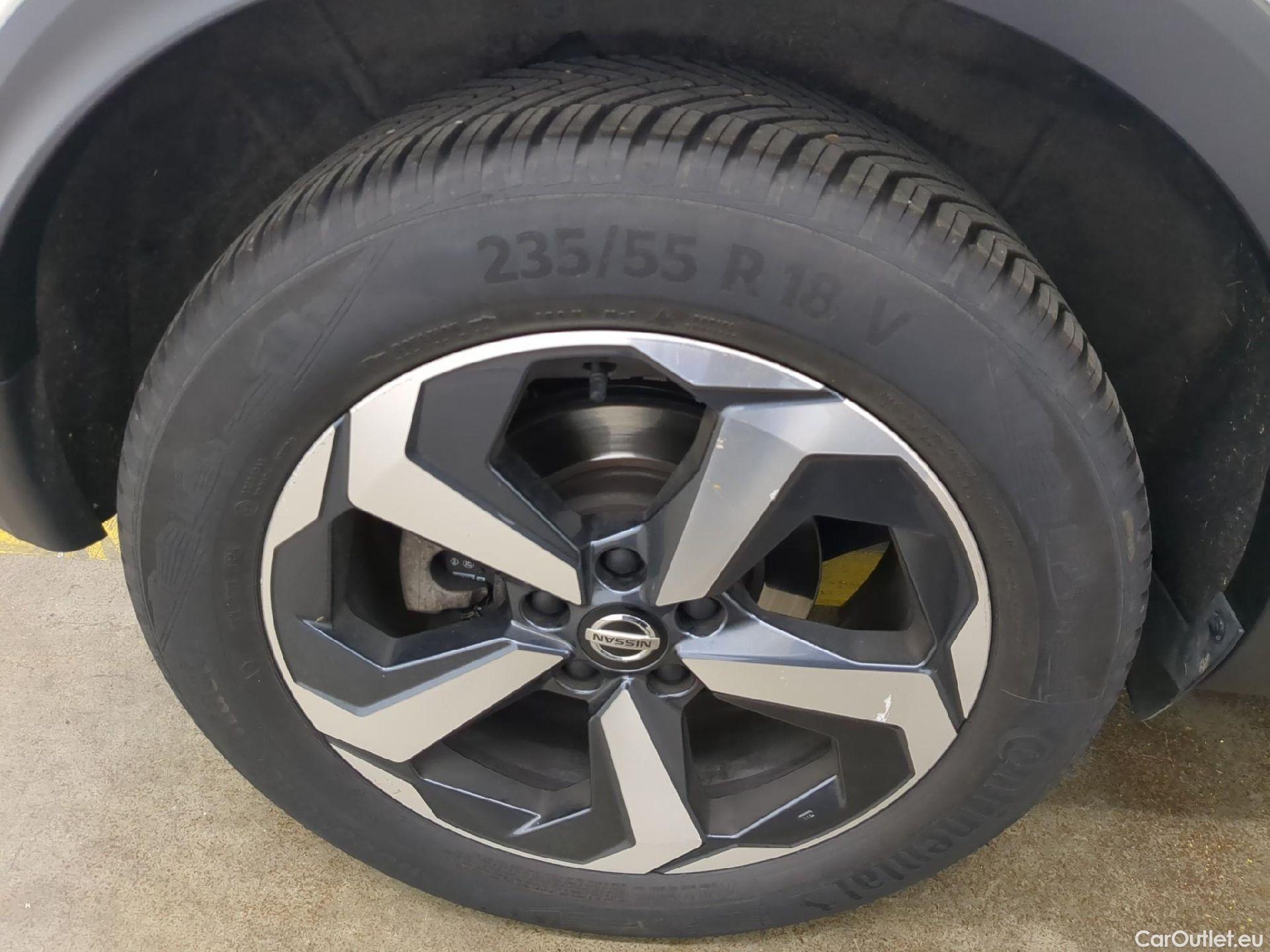  Nissan  Qashqai NISSAN  / 2021 / 5P / Crossover 1.3 MHEV 158ch Xtronic N-Connecta #6