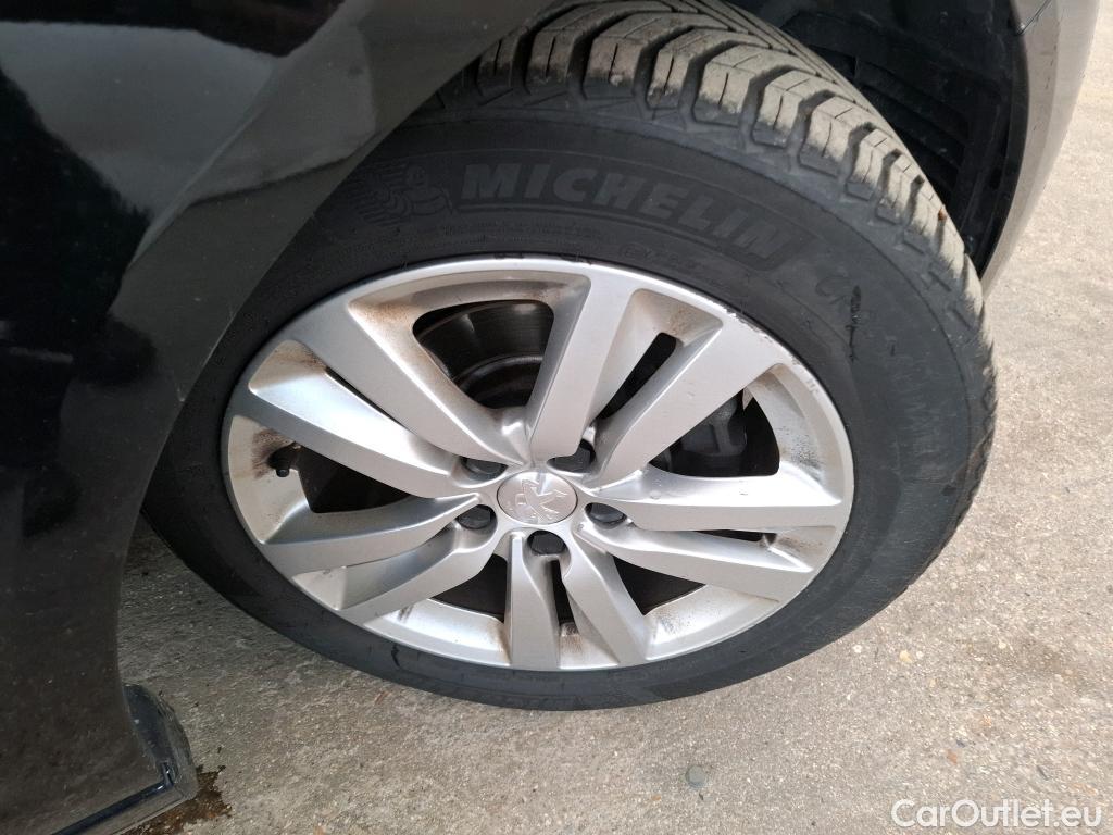  Peugeot  308  Active Business 1.5 HDI 100CV BVM6 E6d #20